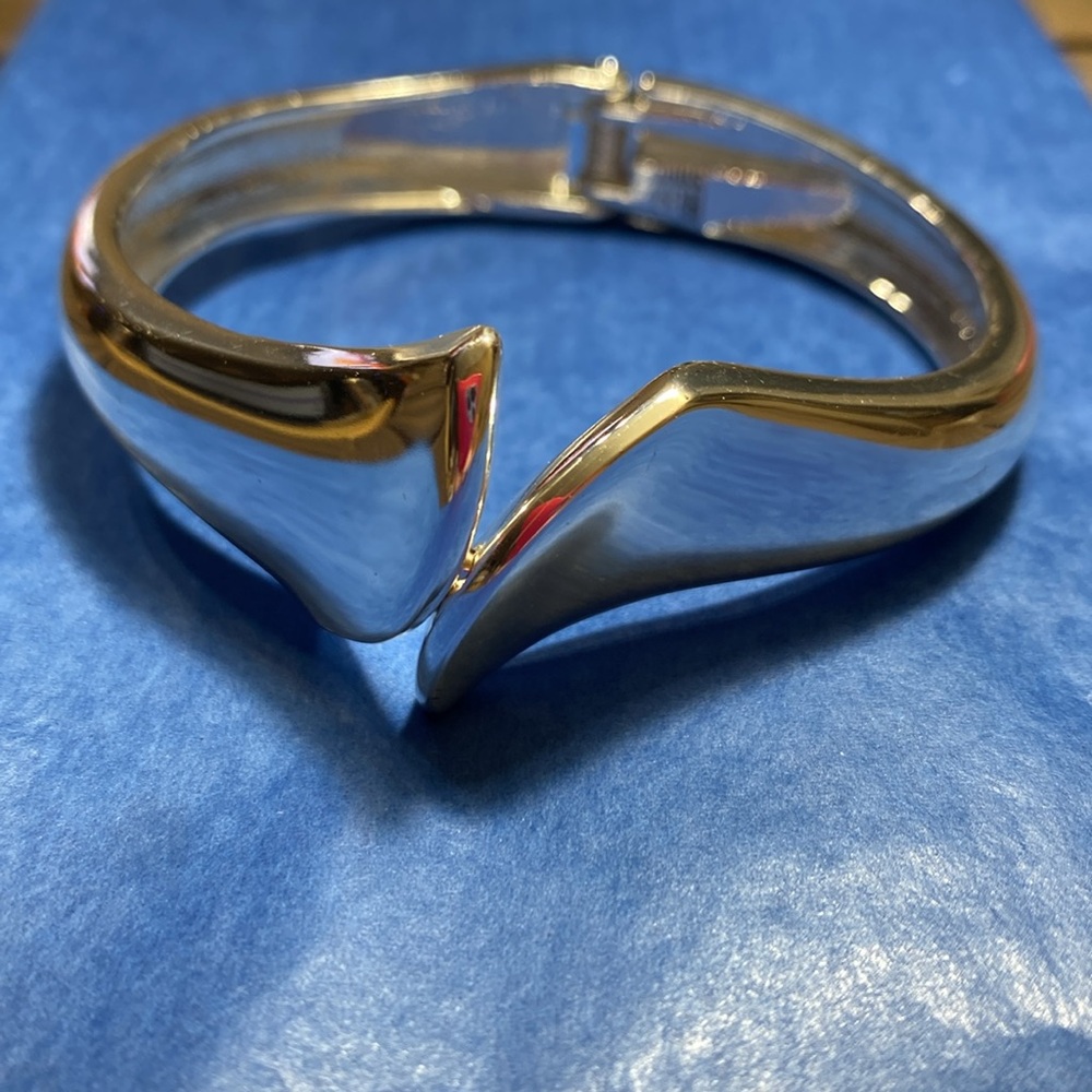 Vintage Robert Lee Morris Film Soho Silver Sculptural Hinged Bangle Bracelet - Picture 11 of 16